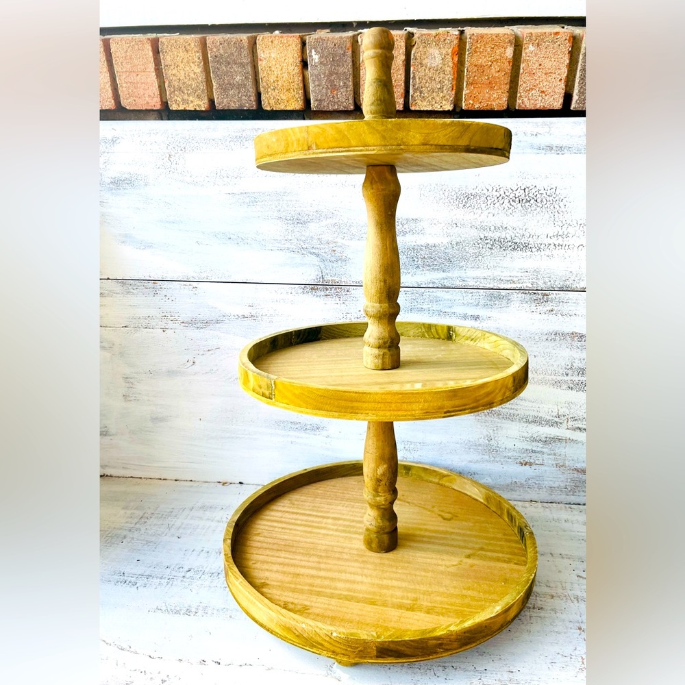 *Distressed Wooden Three Tiered Tray